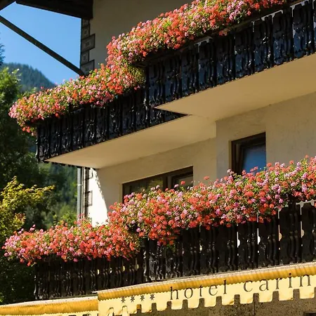Carinthia Hotel