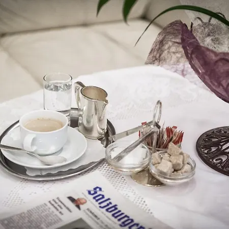 Carinthia Hotel