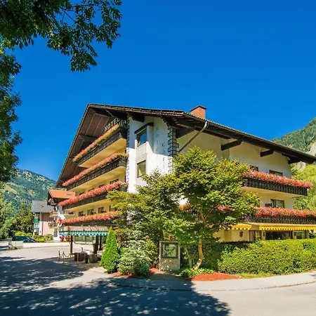 Carinthia Hotel